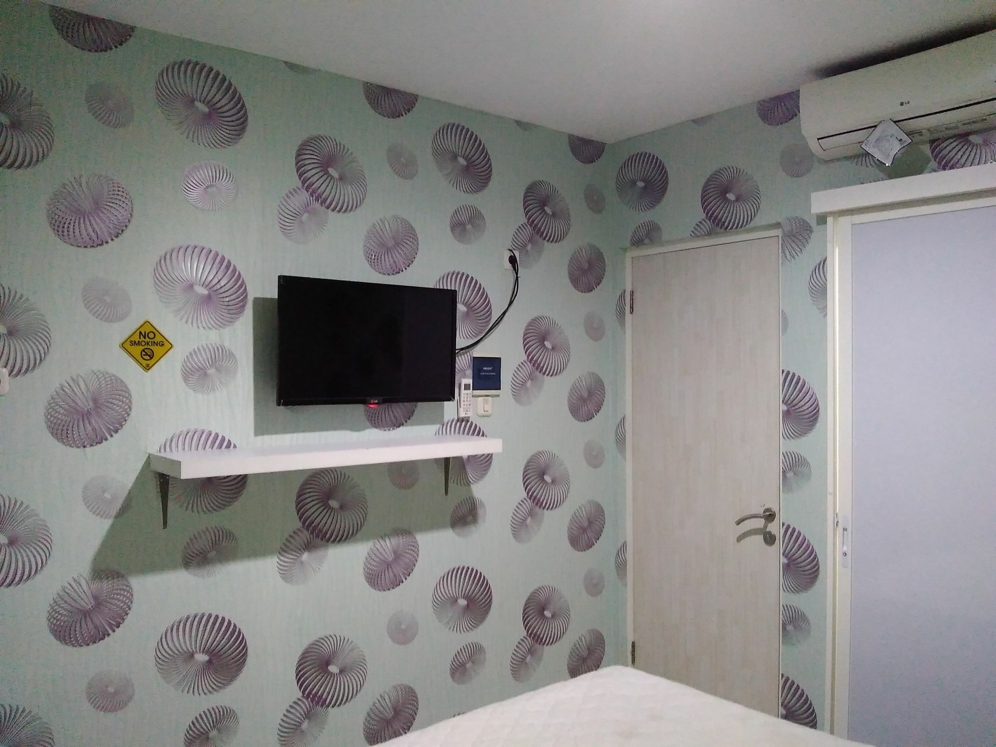 Budget Guest House Tunas Mandiri Jaya Malang Exterior photo